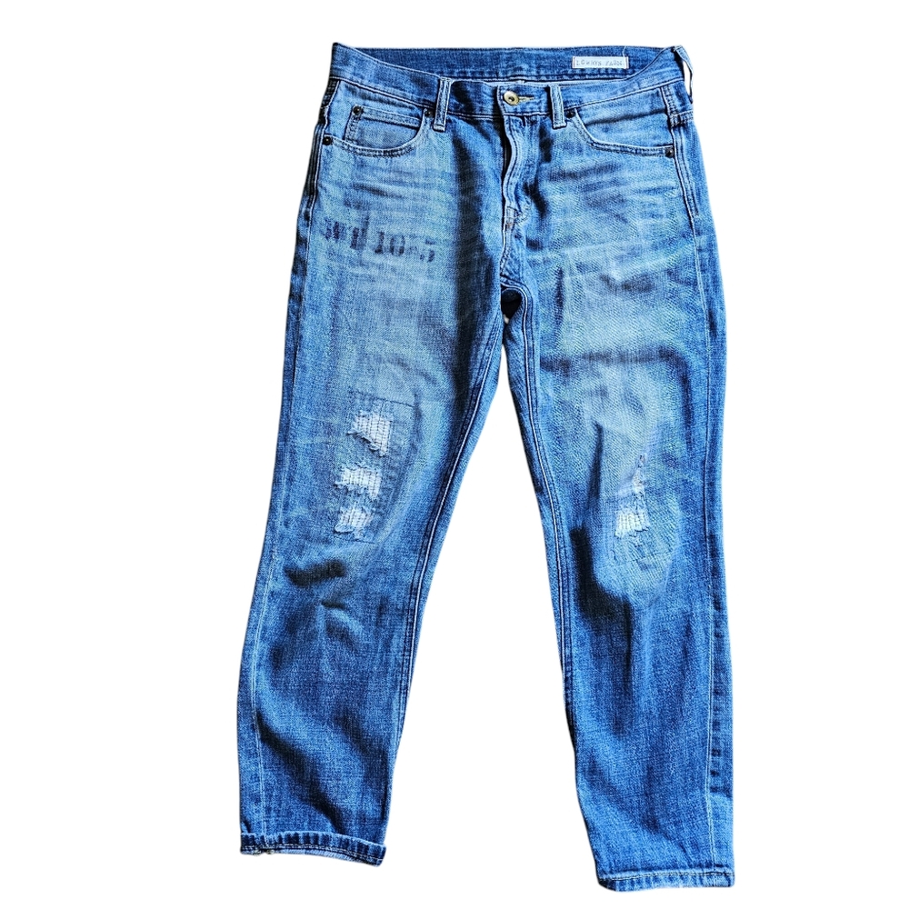 Lowrys Farm Tapered Cropped jeans distressing stamped‎ soft mid-rise 32